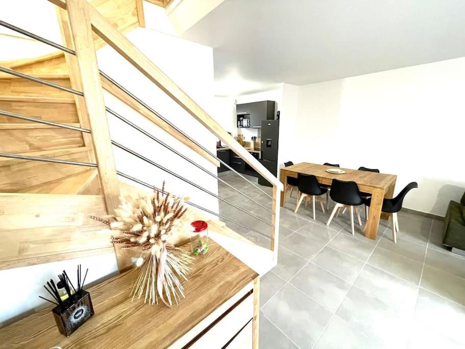 Villa 8 Personnes Bord De Mer Climatisee Saintes-Maries-de-la-Mer Kültér fotó