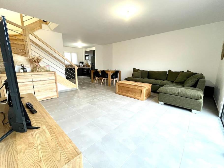 Villa 8 Personnes Bord De Mer Climatisee Saintes-Maries-de-la-Mer Kültér fotó